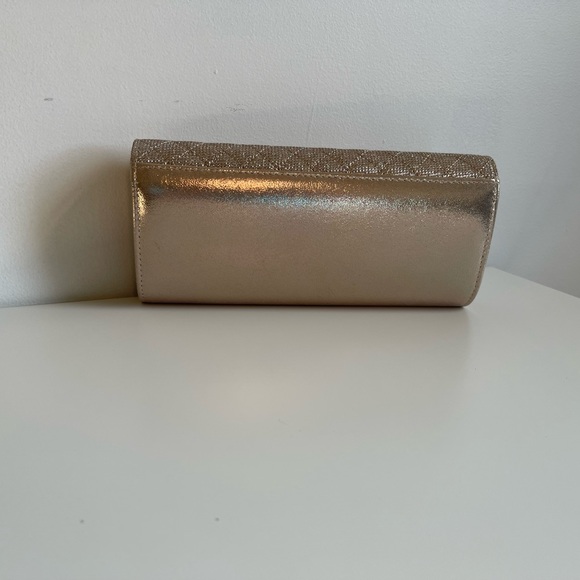 Selling this beauty. Never used it . - Picture 2 of 2